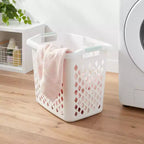 Panier à linge en plastique de 74 L (2.1 boisseaux) Lamper White avec poignées intégrées, dessus ouvert, capacité de 19,55 gallons