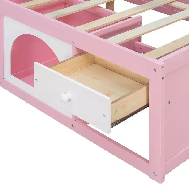 Lit plateforme en bois Miller avec étagère, vitrine, éclairage LED et tiroir