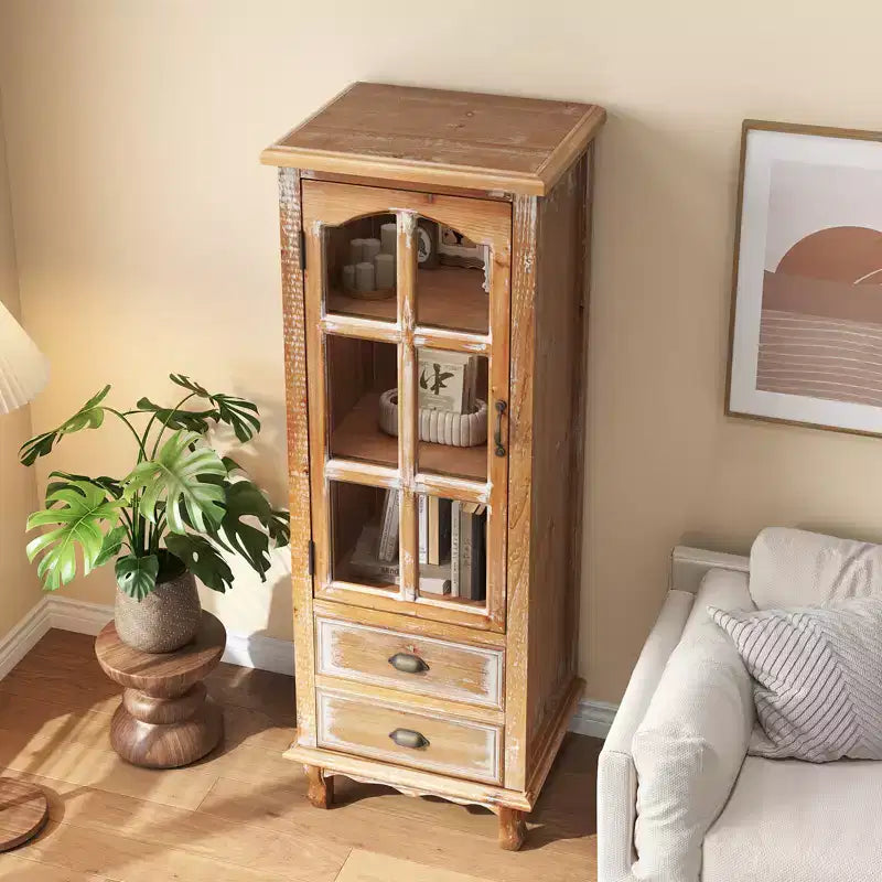 Meuble de rangement en bois massif Brimley avec porte décorative découpée et 2 tiroirs