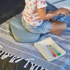 Le bureau de genoux portable Surf avec coussin, assise flexible