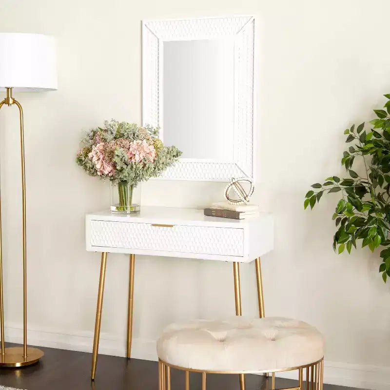 Consoles contemporaines en bois avec miroir